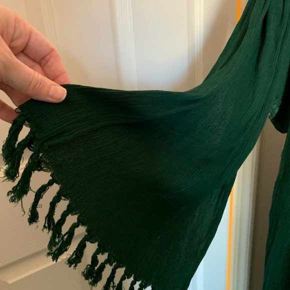 Hunter Green Cold Shoulder Linen Dress with Optional Shawl, One Size, Maxi - Picture 6 of 7